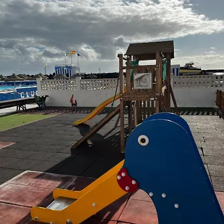 Boots Urlaub In Candelaria Teneriffa بوتيل *